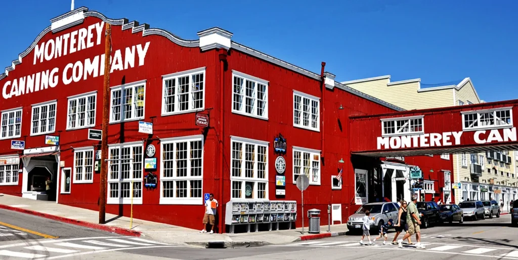 스타인벡 『통조림 공장가』의 실제 배경 캘리포니아 몬트레이 캐너리 로우 거리